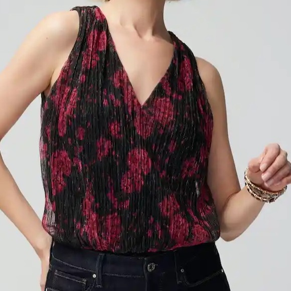 White House Black Market Tops - WHBM • Smocked Waist Sleeveless Top